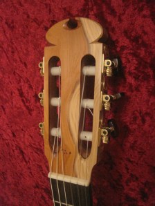 red velvet guitars 23Jan14 073